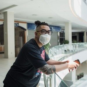 Meet your Posher, Troy